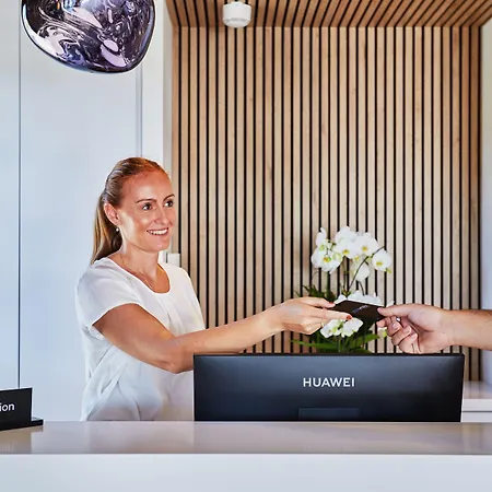 Eden 酒店 圣马克西姆